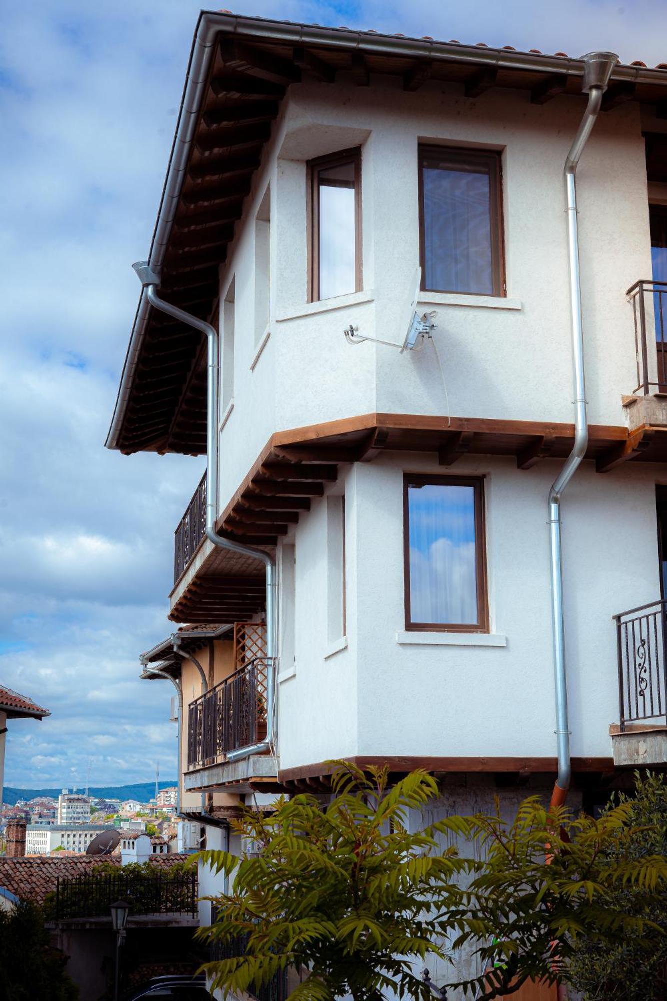 וליקו טורנובו Family Hotel "Slavianska Dusha" מראה חיצוני תמונה