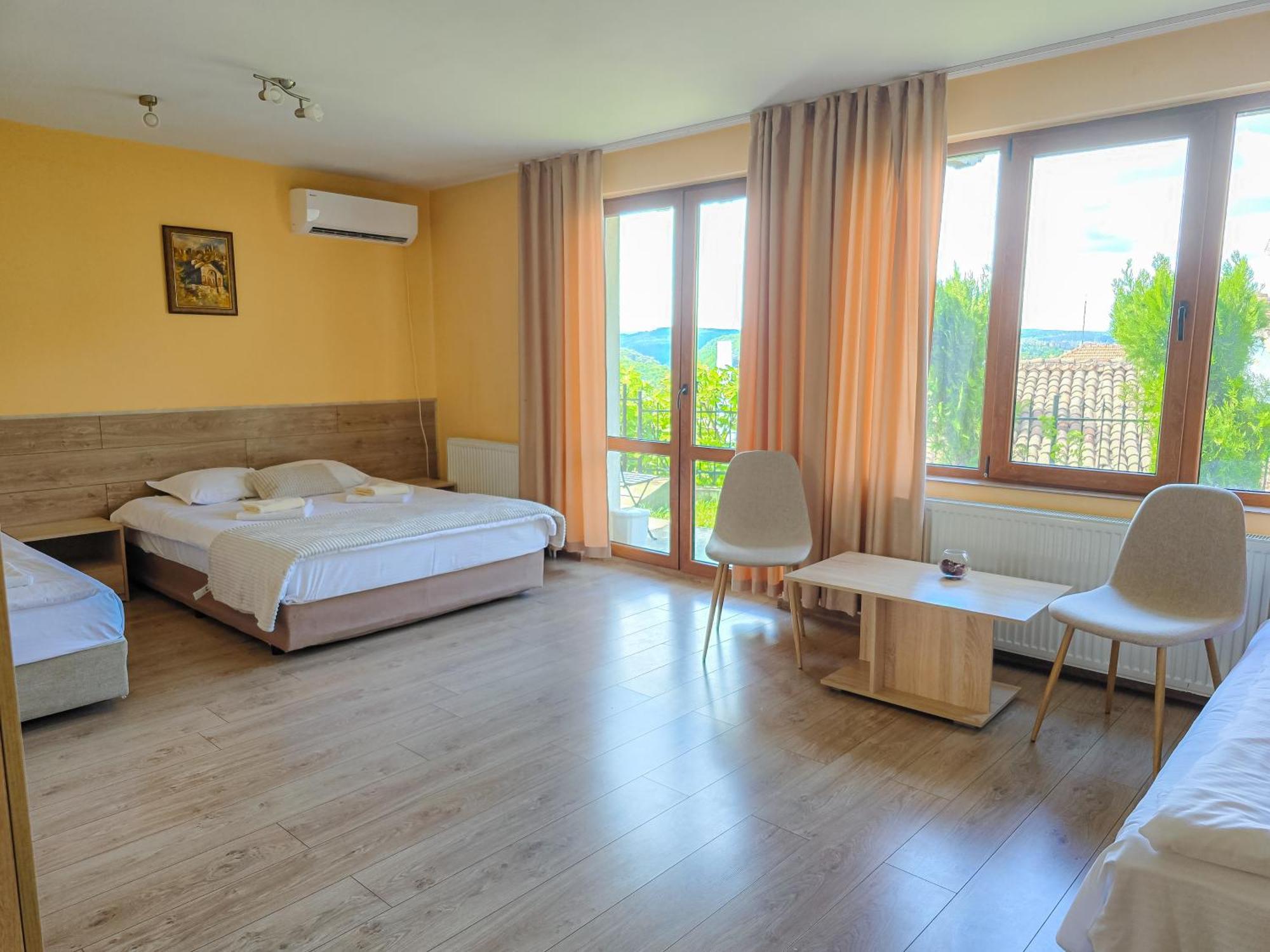 וליקו טורנובו Family Hotel "Slavianska Dusha" מראה חיצוני תמונה