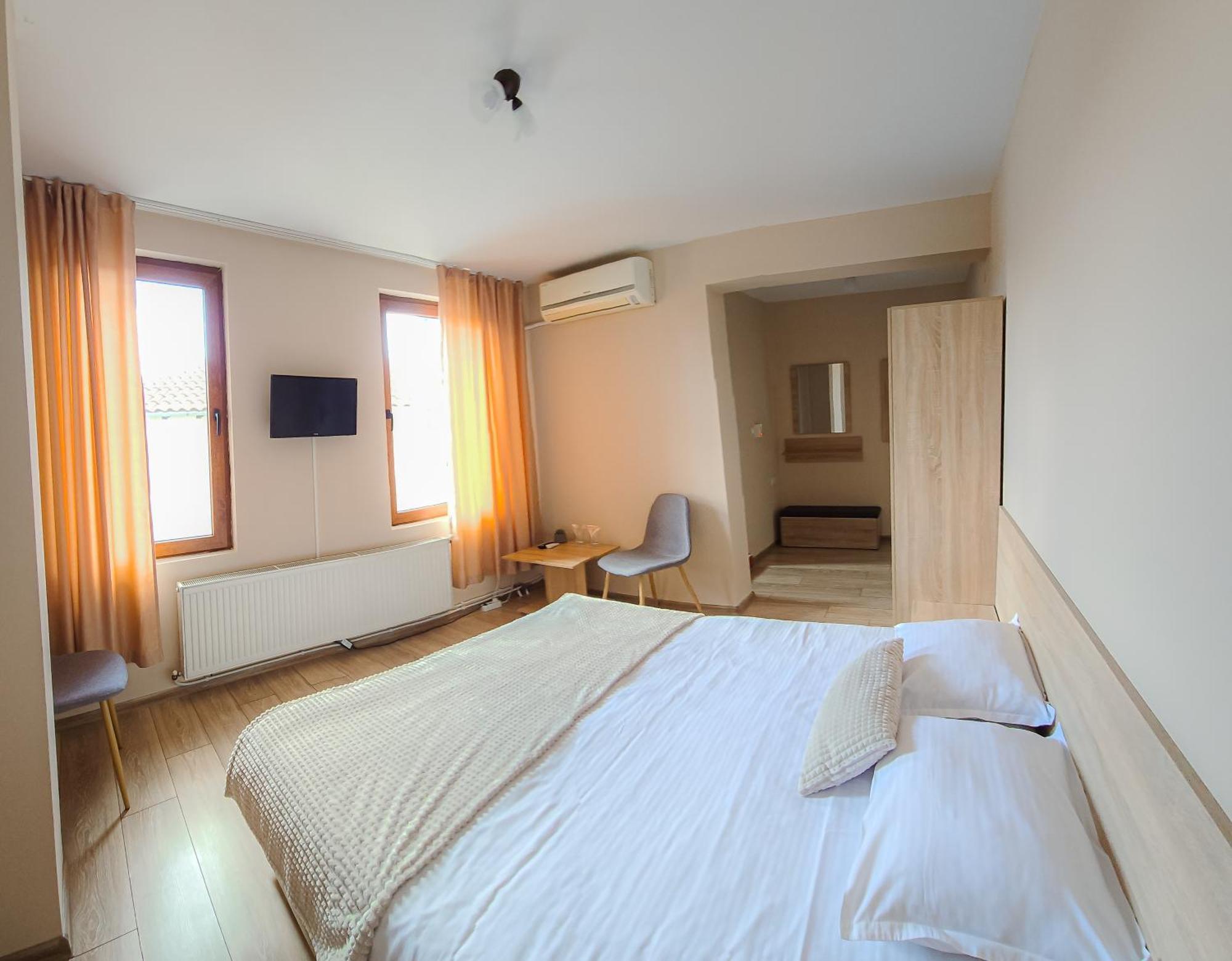 וליקו טורנובו Family Hotel "Slavianska Dusha" מראה חיצוני תמונה